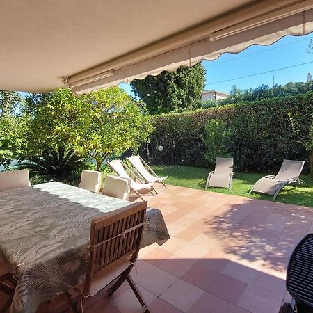 Plage La Salis 3 Chambres, Jardin - 3 Bedrooms Antibes Exterior photo